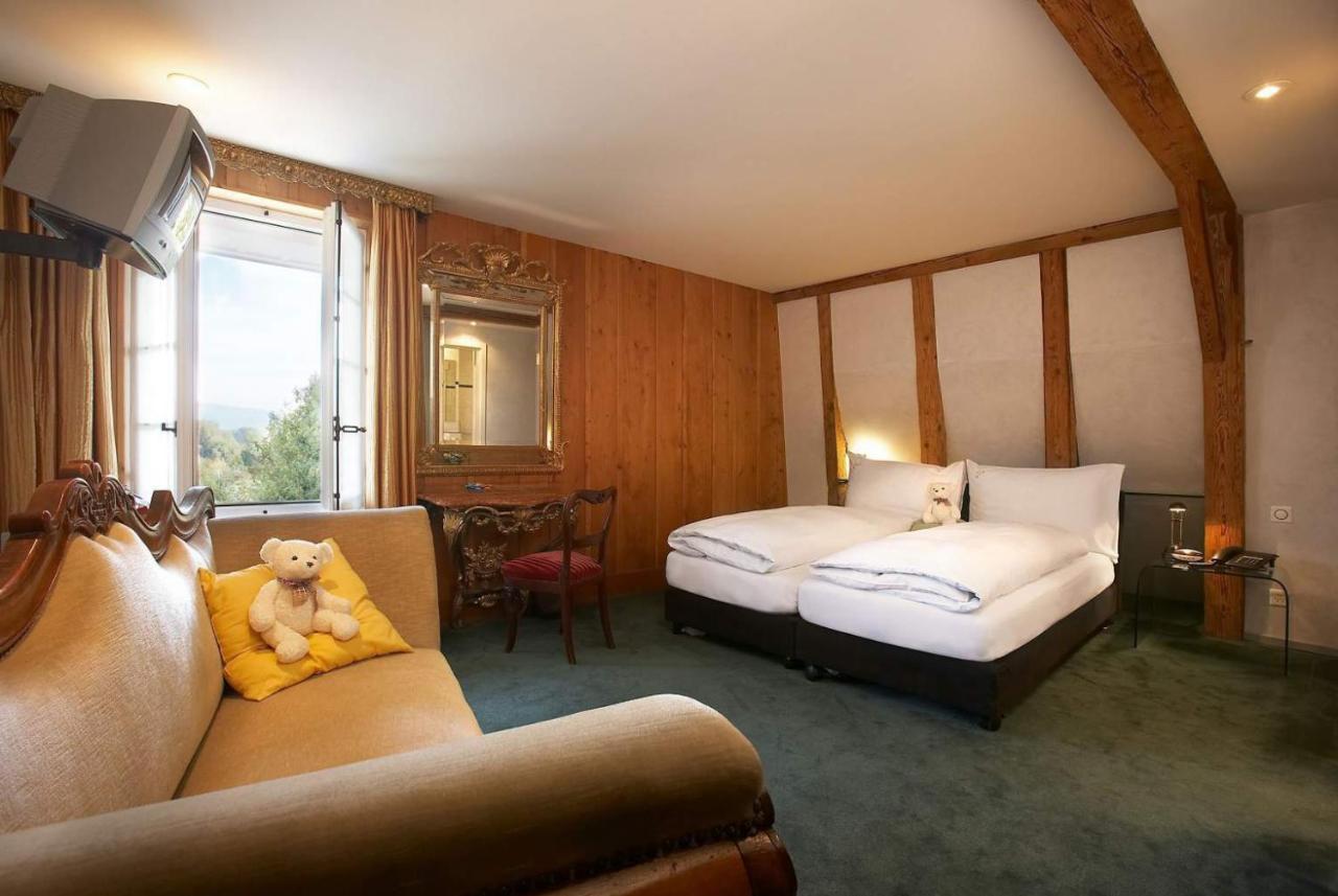 Romantik Hotel De L'Ours Sugiez Εξωτερικό φωτογραφία